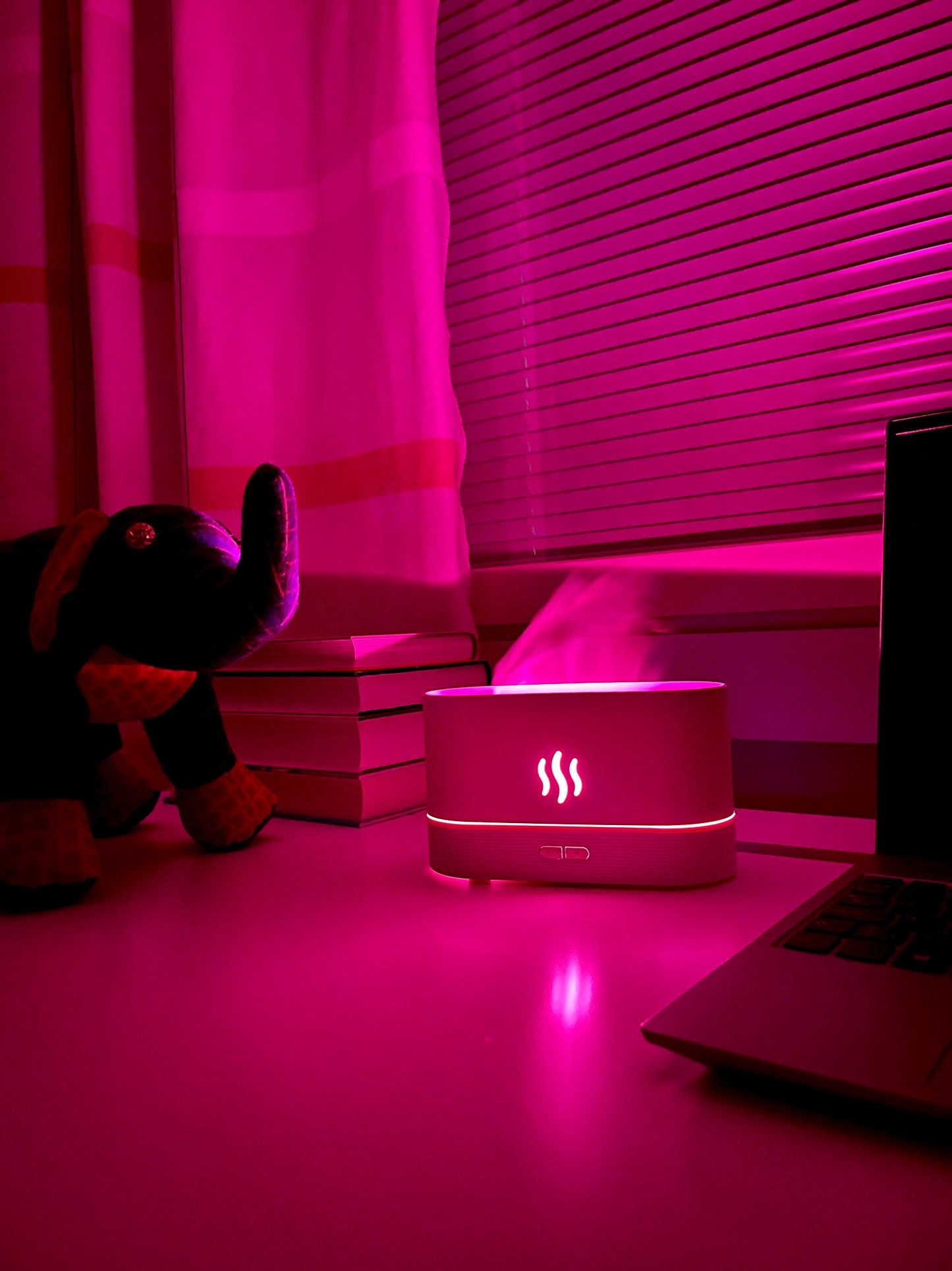 Kosteuttava LED-valaisin